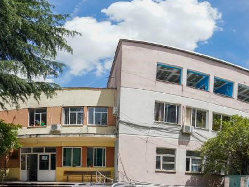 https://healthy.qarkuelbasan.gov.al/wp-content/uploads/2025/09/spital-librazhd.jpg